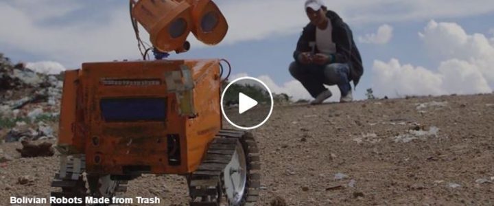 Robôs bolivianos construídos com lixo